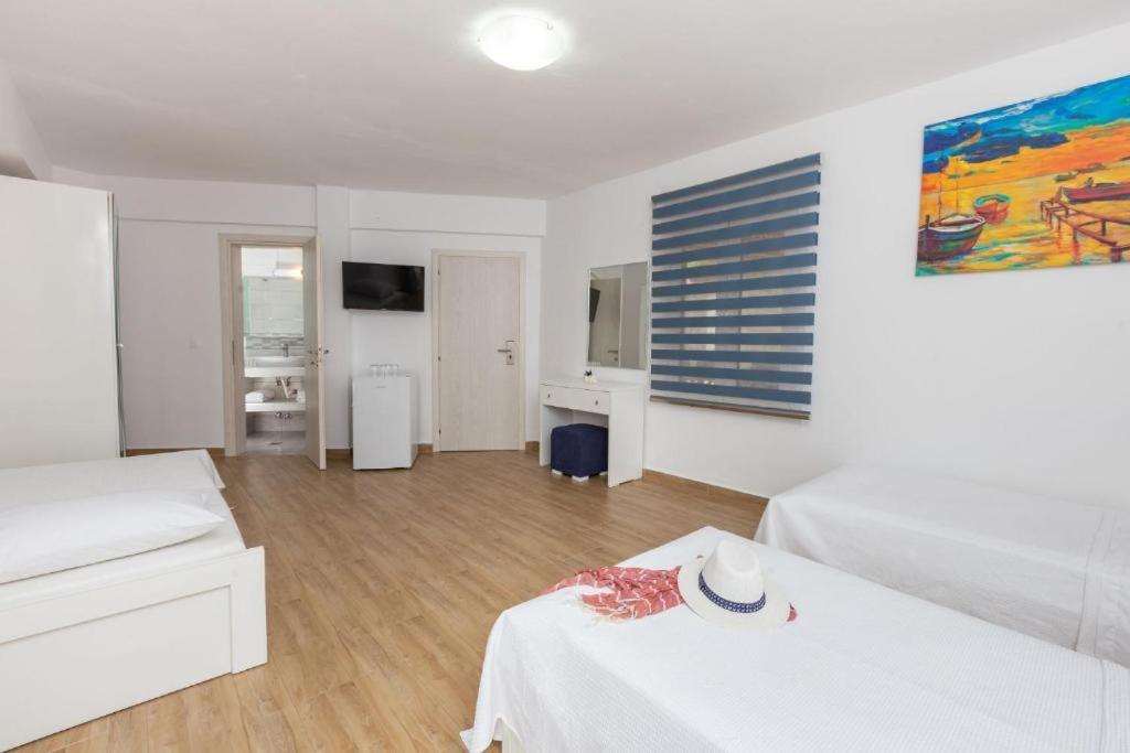 Angelina Hotel Órmos Panajías Eksteriør bilde